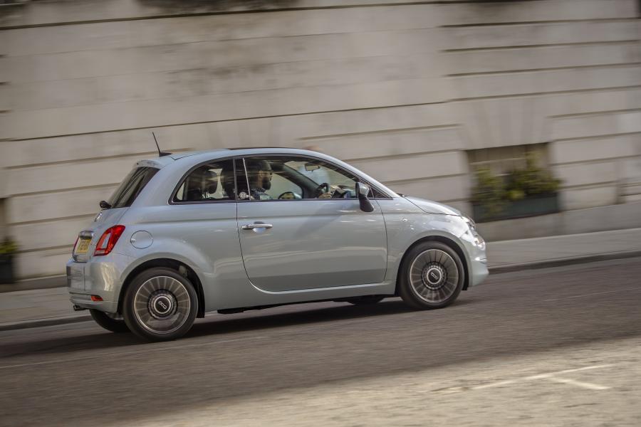  Fiat 500 Hybrid Launch Edition (312) 2020 года  (UK) (фото 19 из 40)